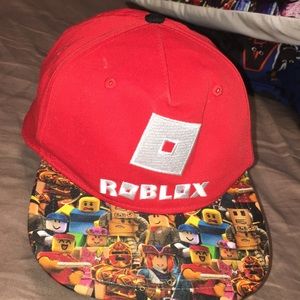 I’m selling a Roblox hat 🧢
